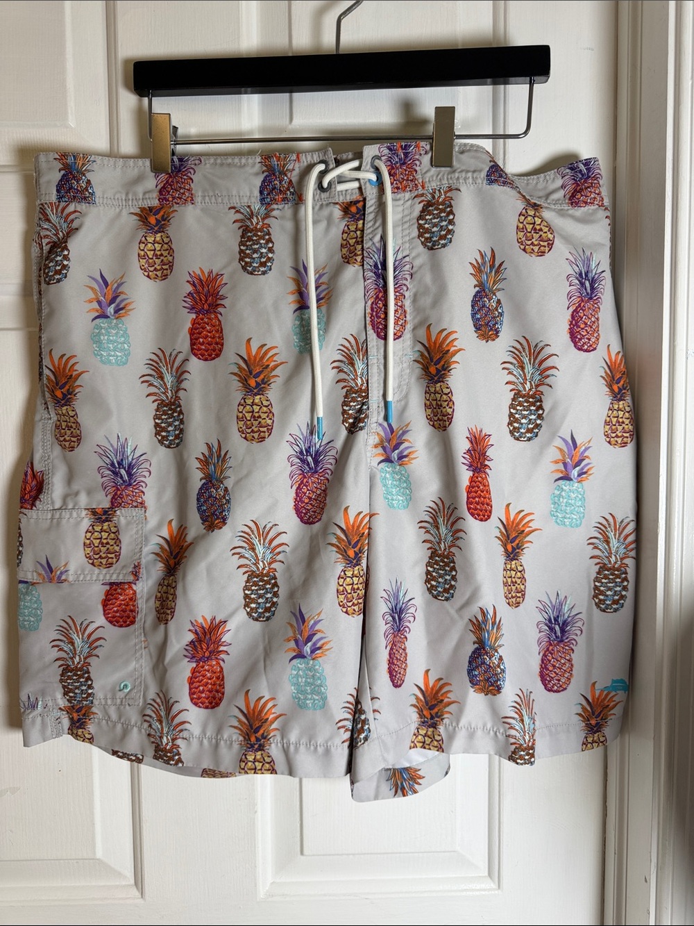Men’s Tommy Bahama Light Gray Pineapple Print Swim Trunks Size XXL